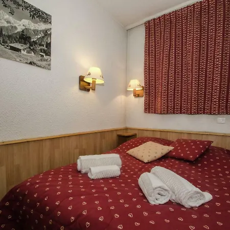 Simple In France Near Ski Lift 아파트 *